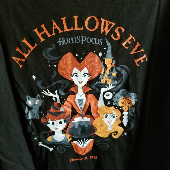 ✴2 LEFT!✴ NWT- Disney Hocus Pocus Ringer T-Shirt - Picture 9 of 9
